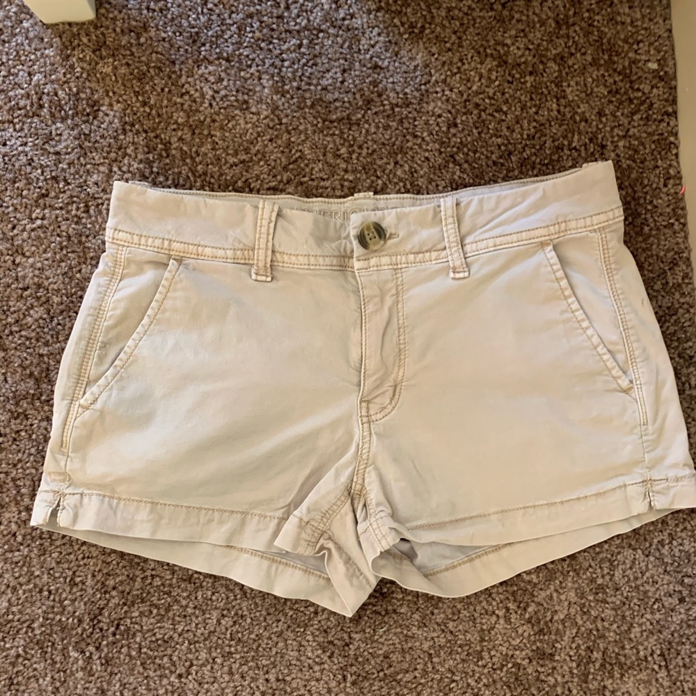 American eagle twill shortie with 3” inseam